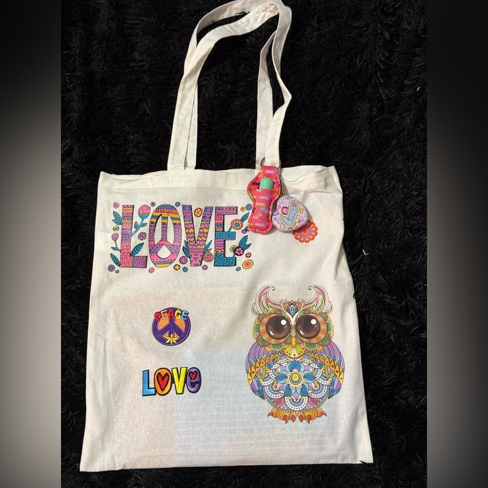 Love tote‎